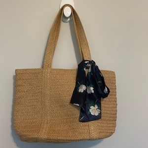 Draper James Woven Purse/bag with Flower Detail scarf EUC